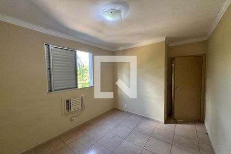 Quarto 01 de apartamento para alugar com 2 quartos, 45m² em Parque Ribeirao Preto, Ribeirão Preto