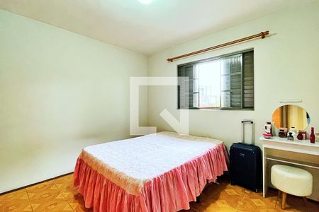 Quarto 1 de casa para alugar com 2 quartos, 142m² em Jardim Santa Maria, Guarulhos