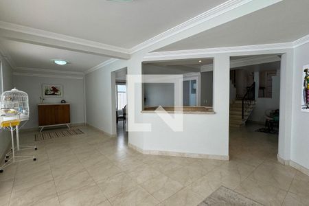 Sala de casa de condomínio à venda com 3 quartos, 317m² em Alphaville, Santana de Parnaíba