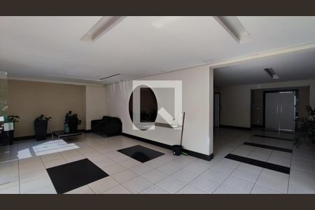 Hall de entrada de apartamento à venda com 3 quartos, 90m² em Grajaú, Belo Horizonte