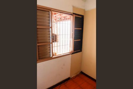 Quarto 2 de casa à venda com 3 quartos, 117m² em Quitaúna, Osasco