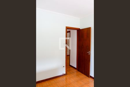 Quarto 1 de casa à venda com 3 quartos, 117m² em Quitaúna, Osasco