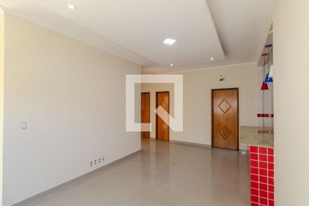 Sala de casa para alugar com 3 quartos, 180m² em Campo Grande, Rio de Janeiro