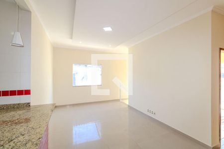 Sala de casa para alugar com 3 quartos, 180m² em Campo Grande, Rio de Janeiro