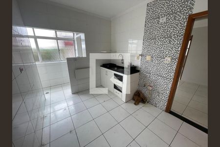 Cozinha de apartamento para alugar com 2 quartos, 70m² em Parque Sao Vicente, São Vicente