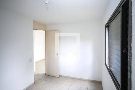 Quarto 1 de apartamento para alugar com 2 quartos, 52m² em Jardim Vergueiro (sacoma), São Paulo