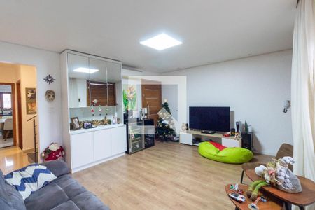 Sala de casa à venda com 3 quartos, 210m² em Vila Salete, São Paulo