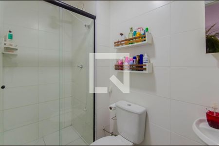 Banheiro de apartamento para alugar com 1 quarto, 32m² em Cambuci, São Paulo