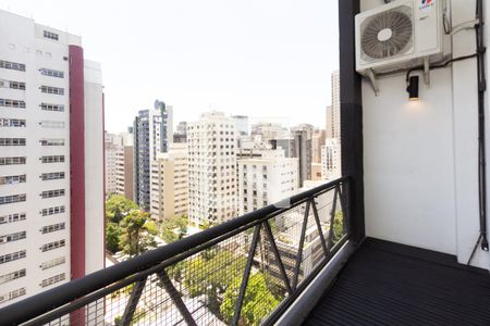 Varanda  de apartamento à venda com 1 quarto, 77m² em Itaim Bibi, São Paulo