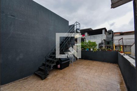 Casa à venda com 193m², 4 quartos e 3 vagas Casa à venda com 193m², 4 quartos e 3 vagasÁrea de Serviço