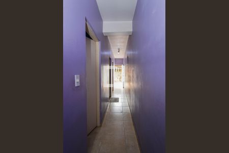 Casa à venda com 193m², 4 quartos e 3 vagas Casa à venda com 193m², 4 quartos e 3 vagasCorredor dos Dormitórios