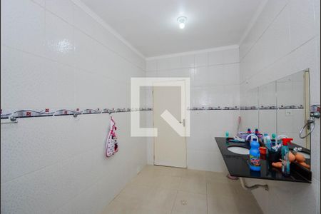 Casa à venda com 193m², 4 quartos e 3 vagas Casa à venda com 193m², 4 quartos e 3 vagasBanheiro Social 3