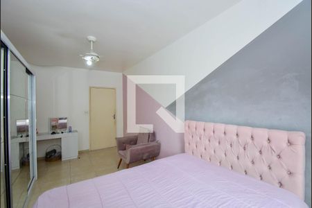 Casa à venda com 193m², 4 quartos e 3 vagas Casa à venda com 193m², 4 quartos e 3 vagasQuarto 2