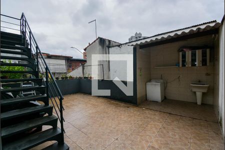 Casa à venda com 193m², 4 quartos e 3 vagas Casa à venda com 193m², 4 quartos e 3 vagasÁrea de Serviço