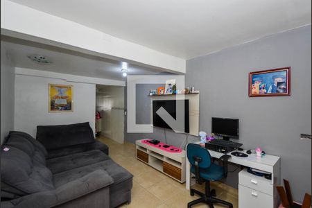 Sala de Estar de casa à venda com 4 quartos, 193m² em Jardim Flor da Montanha, Guarulhos