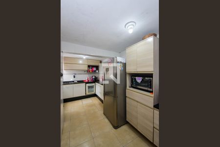 Casa à venda com 193m², 4 quartos e 3 vagas Casa à venda com 193m², 4 quartos e 3 vagasCozinha