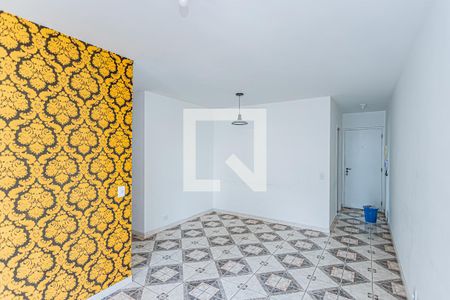 Sala de apartamento à venda com 3 quartos, 73m² em Vila Carbone, São Paulo