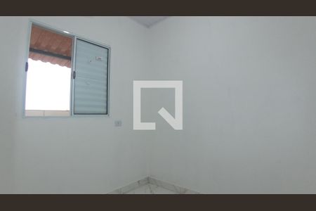 Quarto 2 de casa para alugar com 2 quartos, 56m² em Fazenda da Juta, São Paulo