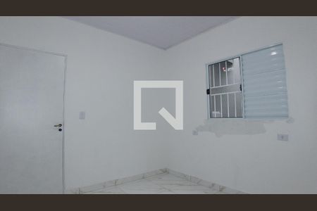 Quarto 1 de casa para alugar com 2 quartos, 56m² em Fazenda da Juta, São Paulo