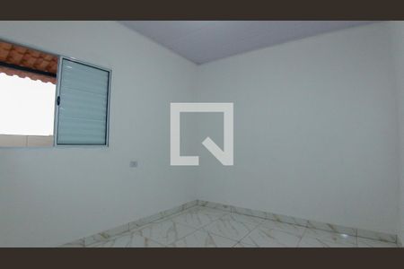 Quarto de casa para alugar com 2 quartos, 56m² em Fazenda da Juta, São Paulo