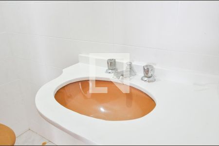 Lavabo de apartamento à venda com 5 quartos, 240m² em Tijuca, Rio de Janeiro