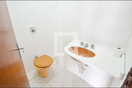 Lavabo de apartamento para alugar com 5 quartos, 240m² em Tijuca, Rio de Janeiro