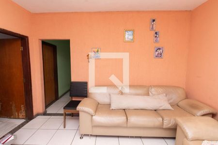 Sala de casa à venda com 2 quartos, 500m² em Inconfidentes, Contagem