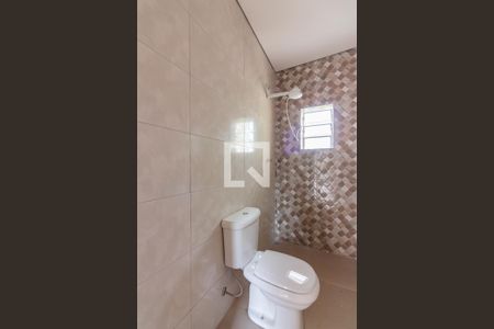 Banheiro de casa para alugar com 1 quarto, 50m² em Bussocaba, Osasco