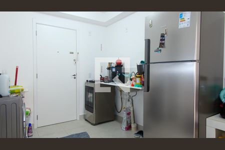 Sala/Cozinha  de apartamento para alugar com 2 quartos, 36m² em Vila Graciosa, São Paulo