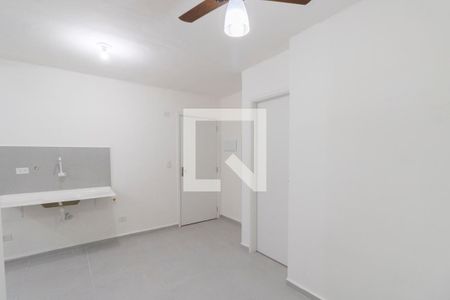 Sala/Cozinha de apartamento para alugar com 2 quartos, 39m² em Jardim dos Passaros, Guarujá