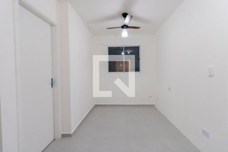 Sala/Cozinha de apartamento para alugar com 2 quartos, 39m² em Jardim dos Passaros, Guarujá