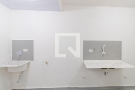 Sala/Cozinha de apartamento para alugar com 2 quartos, 39m² em Jardim dos Passaros, Guarujá