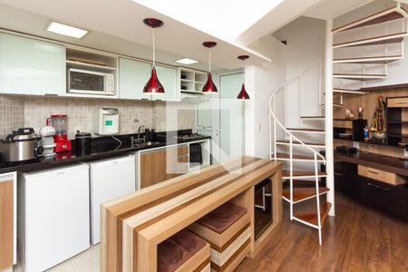 Sala/Cozinha de apartamento à venda com 1 quarto, 45m² em Moema, São Paulo