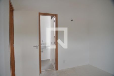 Quarto 2 de apartamento para alugar com 2 quartos, 50m² em Vila Alpina, Santo André