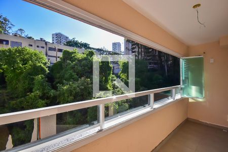 Varanda de kitnet/studio para alugar com 1 quarto, 35m² em Jardim Ampliacao, São Paulo