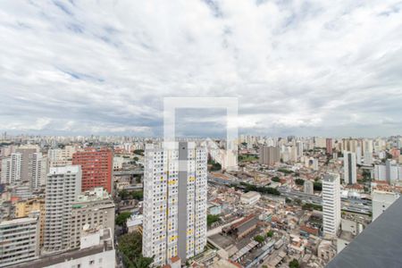 Sala - Vista  de apartamento para alugar com 1 quarto, 24m² em Sé, São Paulo