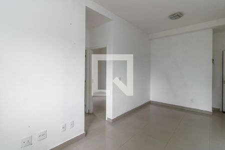 Sala de apartamento para alugar com 2 quartos, 44m² em Vila Carmosina, São Paulo