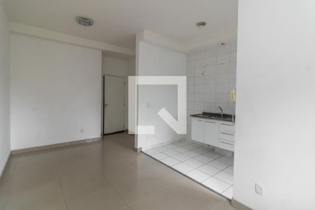 Sala de apartamento para alugar com 2 quartos, 44m² em Vila Carmosina, São Paulo