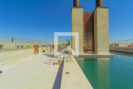 Studio à venda com 38m², 1 quarto e 1 vaga Studio à venda com 38m², 1 quarto e 1 vagaÁrea comum - Piscina