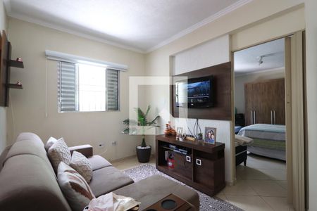 Sala Casa 1 de casa à venda com 6 quartos, 220m² em Parque Tomas Saraiva, São Paulo