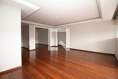 Sala de apartamento para alugar com 4 quartos, 170m² em Qnd 19, Brasília