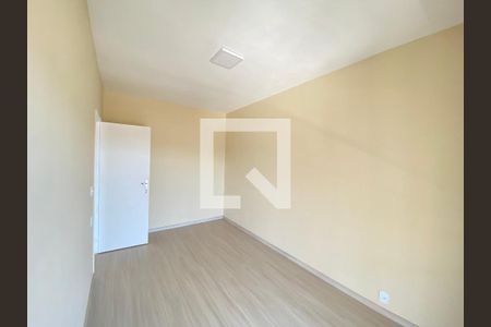 Quarto 1 de apartamento à venda com 3 quartos, 70m² em Todos Os Santos, Rio de Janeiro