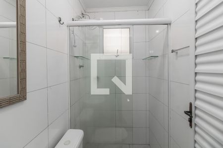 Banheiro de casa para alugar com 1 quarto, 35m² em Vila Silvia, São Paulo