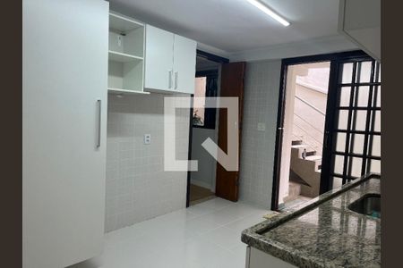 Cozinha de casa para alugar com 1 quarto, 100m² em Lapa, São Paulo