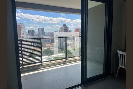 Varanda de kitnet/studio para alugar com 1 quarto, 29m² em Pompeia, São Paulo