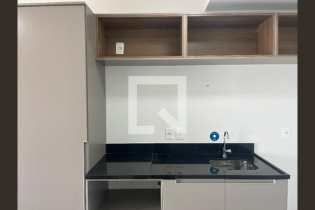 Quarto/Cozinha Integrada de kitnet/studio para alugar com 1 quarto, 29m² em Pompeia, São Paulo