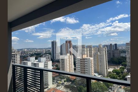 Varanda de kitnet/studio para alugar com 1 quarto, 29m² em Pompeia, São Paulo