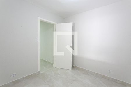 Quarto 2 de casa para alugar com 2 quartos, 150m² em Vila Carrão, São Paulo