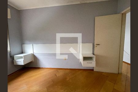 Quarto de apartamento para alugar com 2 quartos, 43m² em Morro do Espelho, São Leopoldo