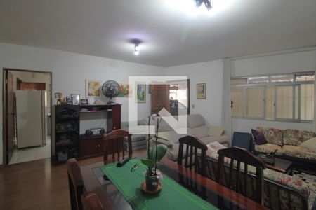 Sala de casa à venda com 3 quartos, 120m² em Jardim Santa Cruz (campo Grande), São Paulo